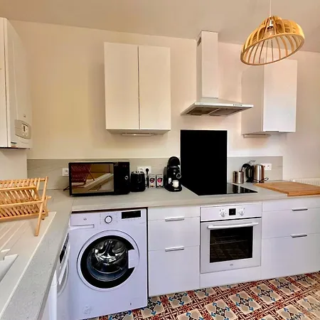 Maison Moderne Gare & Serenite